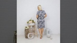 Халат женский на пуговицах с геометрическими элементами 6883