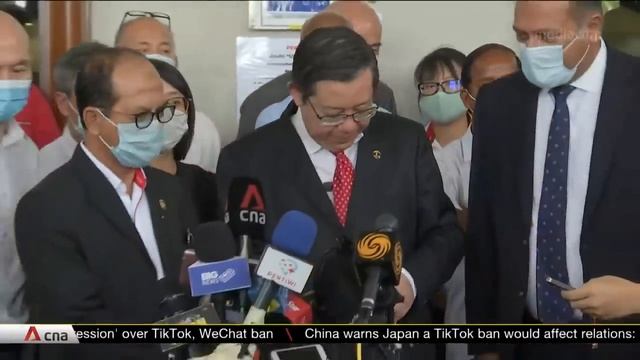 Malaysia's former finance minister Lim Guan Eng pleads not guilty to corruption charge смотреть онлайн