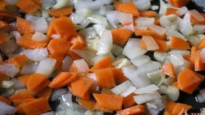 Томатный куриный суп