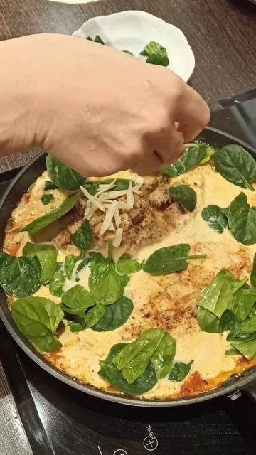 3 🐔 Куриная грудка в сливочном соусе с сыром, томатом и перцем на каждый день и для  праздников! смотреть онлайн