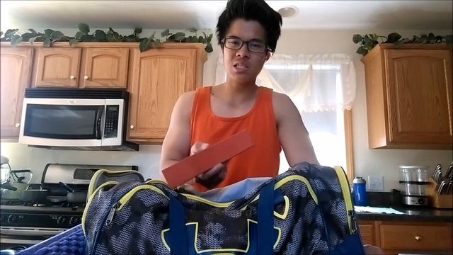 What's In My Gym Bag? - 2016 Edition смотреть онлайн