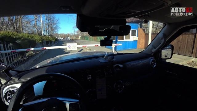 Как научиться водить машину уверенно и спокойно в любом городе?!