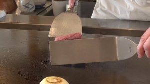 Wagyu говяжий стейк и креветки, морское ушко | Теппаньяки в Корее