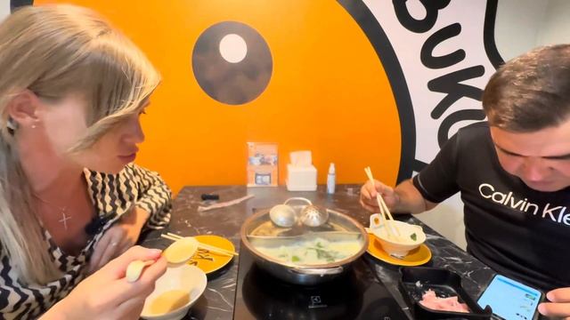 Безлимитный буфет Shabuku в Паттайе. Робот-официант! Вкусная еда! #тамгдемы смотреть онлайн