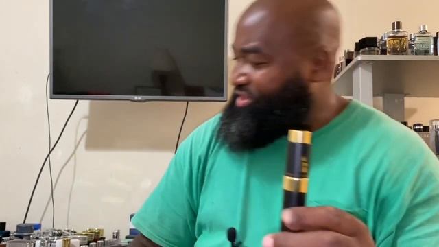 Perfumology’s Clutch 🔥🔥🔥🔥 смотреть онлайн