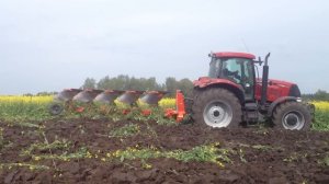 Case IH Puma 155 and Kuhn Multi-Master 123 5T