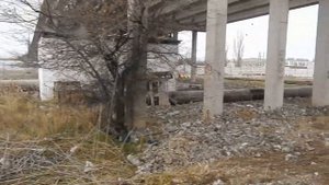Снос ворошиловского "моста".Первые опоры размолотили.21.12.2020.