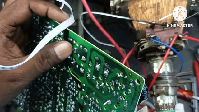 CRT TV MEIN NAYA KIT KAISE LAGAEN// HOW TO INSTALL CRT TV NEW CHINA BOARD. смотреть онлайн