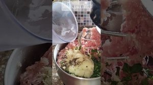 Купаты Кавказские. С луком и зеленью. Весь сок внутри. Всегда под рукой.