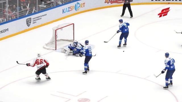 Илья Михеев молниеносным броском открывает счёт в матче с "Барысом" смотреть онлайн