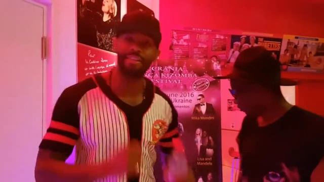 Mr. Mandela and Tony Pirata!! Invitation to UCRÂNIA DANÇA KIZOMBA FESTIVAL смотреть онлайн
