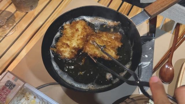 눈에 묻힐 뻔한 역대급 폭설캠핑🥶 그래도 텐트 안은 포근해🤎 / 캠핑 브이로그 / snow storm camping / 애견동반캠핑  / 광주시민의숲야영장