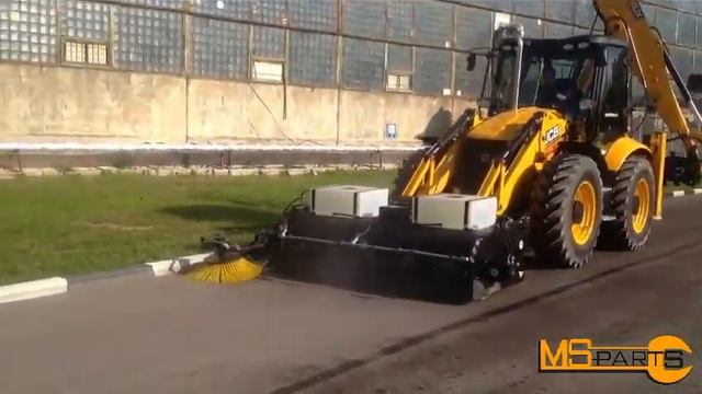 Щетка подметальная на экскаватор-погрузчик