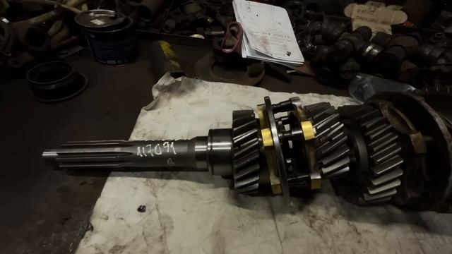 Запчастини на кпп зіл