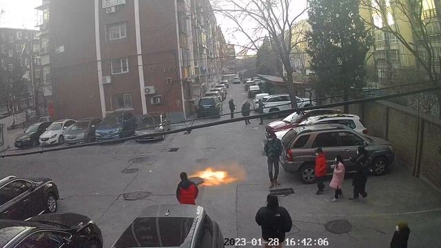 Решили кинуть петарду смотреть онлайн