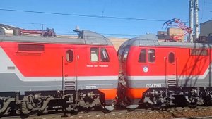 Сплотка электровозов ЭП2К-227, ЭП2К-337, ЭП2К-314, ЭП2К-396, ЭП2К-447, платформа "Электрозаводская"