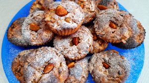 Медово- коричные кексы с яблоками к Светлой Пасхе и не только.