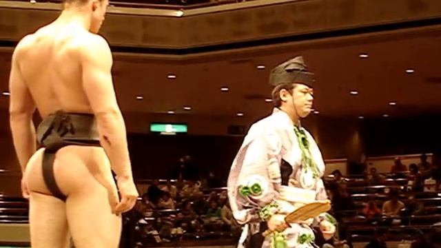 2007 Hatsu Day 1 Takanoyama -v- Maikaze смотреть онлайн