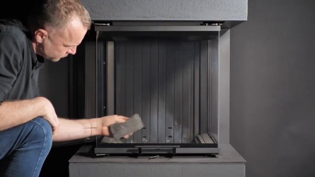 Чистка стекла в топки Hoxter