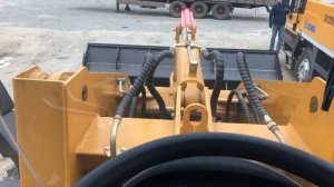 Обзор кабины и работа погрузчика Frontal 250