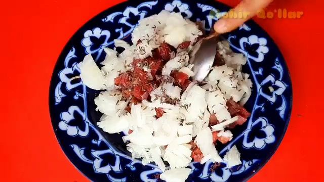 Очень Красивые мясные булочки. Чиройли Гýштли кулчалар. Go‘shtli non смотреть онлайн