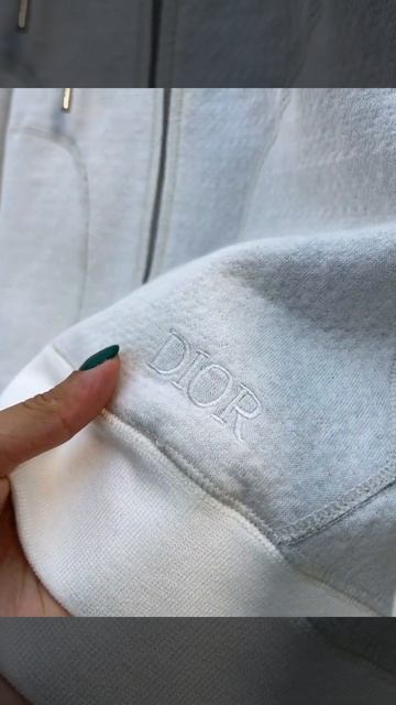 [DIOR] 디올 코튼 니트 캐시미어 스웨트 셔츠 후드 집업 113M221AT225_C088 смотреть онлайн