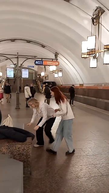 Метро смотреть онлайн