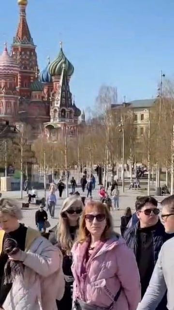 Весна, Москва