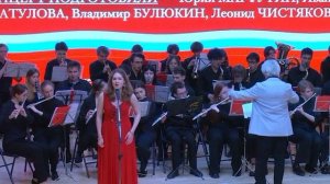 "Эх, дороги" исполняет Елизавета Киричук