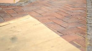 Отмостка из клинкерной брусчатки . Примеры работы . Мостовая ру.