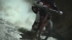 Супер крутые трюки на горном велосипеде!