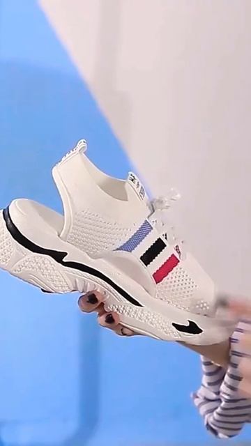 2022 New Sports Ladies Sandals смотреть онлайн