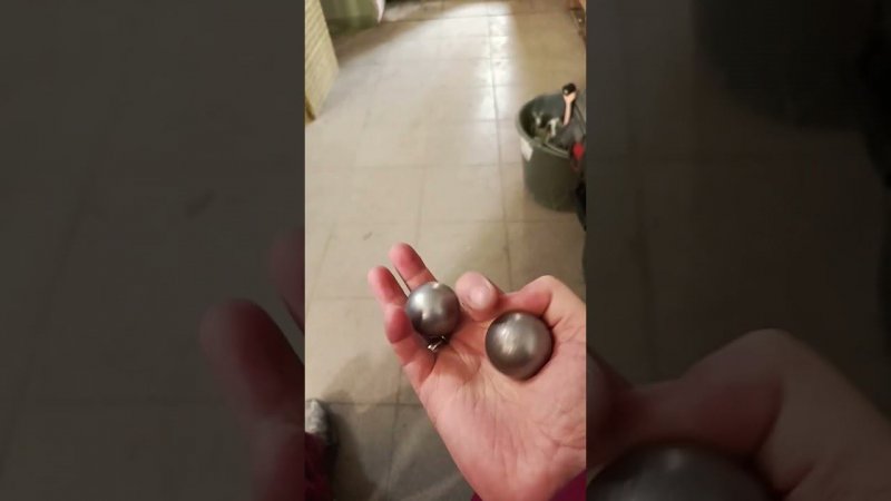катаем шары правильно