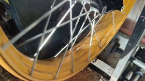 Ремонт колеса BMW F850