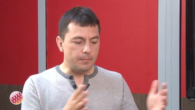 Эксклюзивное интервью топ-блогера Сергея Мухамедова смотреть онлайн