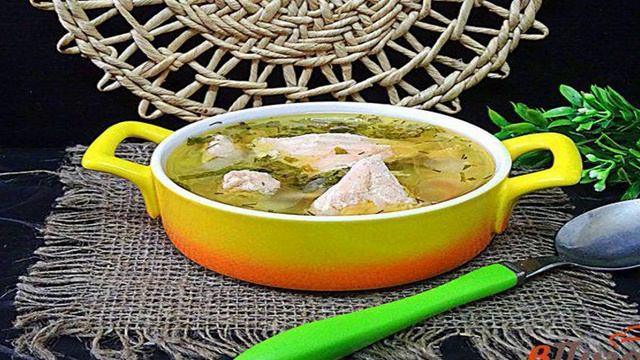 Суп с лососем и рисом