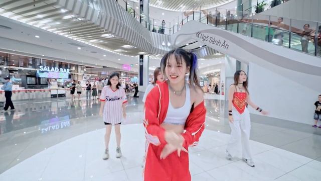 [KPOP IN PUBLIC | 1 TAKE] ITZY(있지) - ‘CAKE’ | Dance cover by SKIOUS from Viet Nam смотреть онлайн