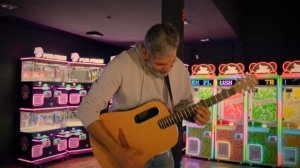 DEMI LOVATO - Neon Lights - FINGERSTYLE by André Cavalcante