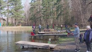 Обзор с верхнего водоёма. Карпик начинает просыпаться. Клёвое место, Лосиный остров.