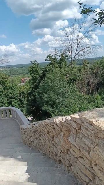 Дворец Ольденбургский. жаль что нет спонсора отремонтировать такое историческое наследия. #воронеж смотреть онлайн