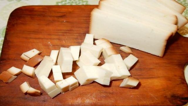 Салат с крабовыми палочками и сыром