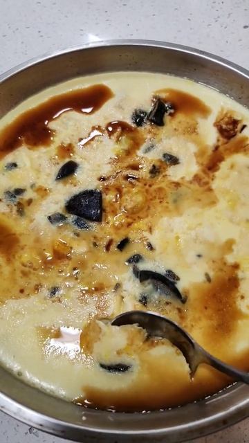 Steamed Three Color Eggs(Preserved Duck Egg and Salted Egg Yolk)三色蒸水蛋