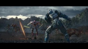 Возвращение Бамблби | Трансформеры: Восхождение Звероботов | Момент из фильма