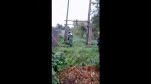 электрические столбы упали
