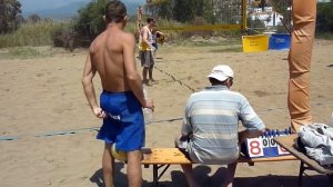 2010 год. Турция. Играем в волейбол.