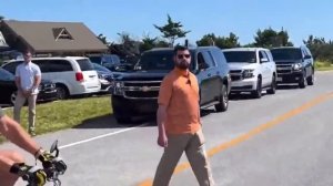 Байден упал с велосипеда