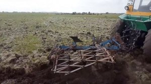 Вспашка целины после боронования на двух ЮМЗ