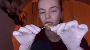 АСМР* Чистка ушей* ASMR* Ear cleaning