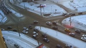 Пункт 13.8 ПДД наглядно.