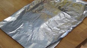 Рулеты с копченым лососем и орехами